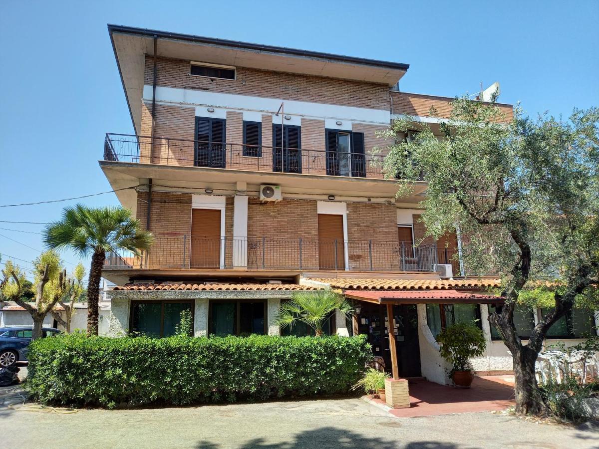 B&B La Vela Villa Rosa Di Martinsicuro Exterior photo